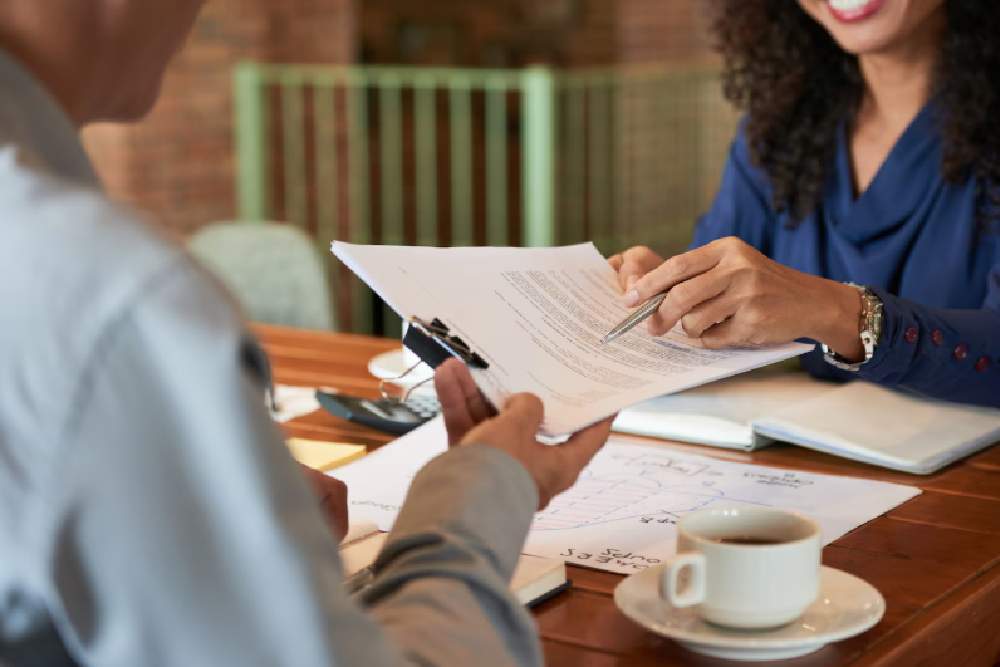 Cómo elegir un buen abogado laboral (checklist gratis)